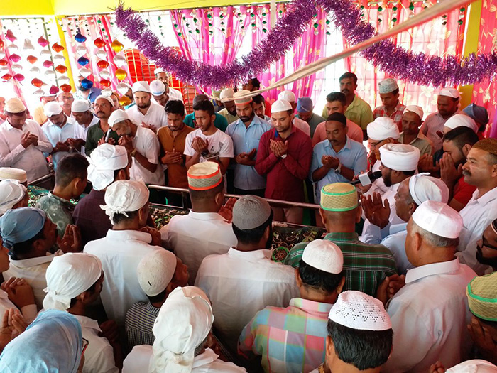 ಪೊನ್ನಂಪೇಟೆ: ಇತಿಹಾಸ ಪ್ರಸಿದ್ದ ಅಂಬಟ್ಟಿ ಮಖಾಂ ಉರೂಸ್‍ಗೆ ಚಾಲನೆ